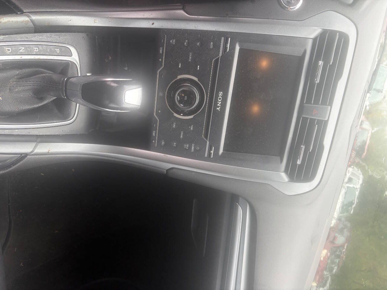 Used 2013 Ford Fusion Titanium FWD image 13