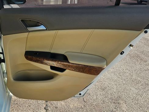 Used 2008 Honda Accord EX-L image 19