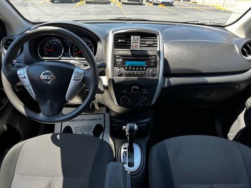 Used 2015 Nissan Versa SV FWD image 12