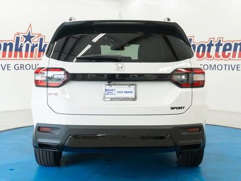 New 2026 Honda Pilot Sport image 26