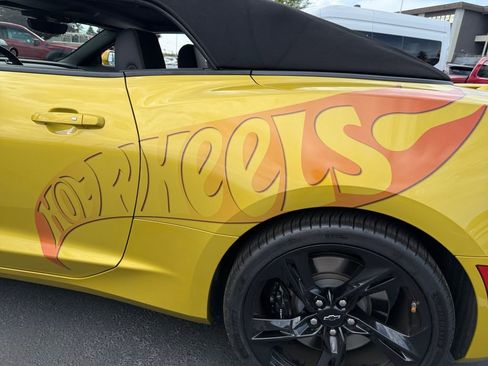 Used 2024 Chevrolet Camaro SS RWD image 38