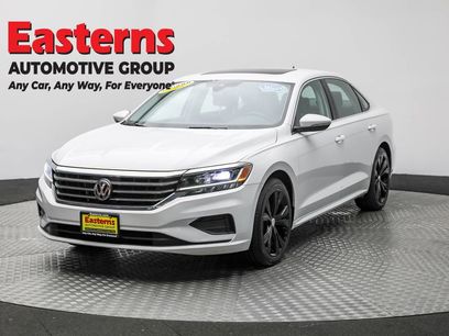 Used 2022 Volkswagen Passat 2.0T SE