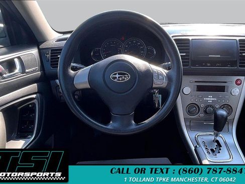 Used 2009 Subaru Outback 2.5i Special Edition AWD/4WD image 5