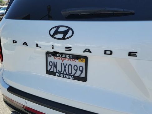 Certified 2024 Hyundai Palisade Calligraphy AWD/4WD image 33