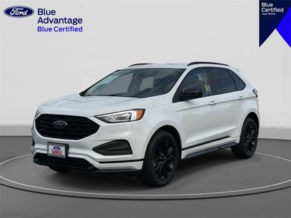 Certified 2022 Ford Edge SE w/ Black Appearance Package