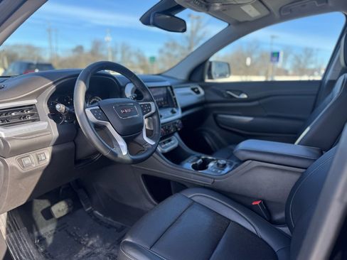 Used 2023 GMC Acadia SLT image 15