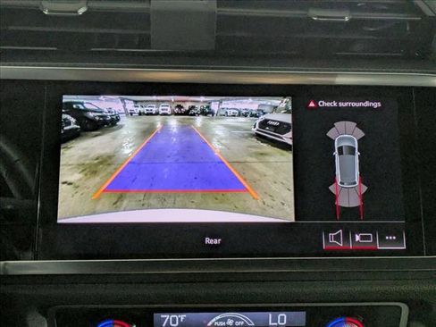 Certified 2025 Audi Q3 2.0T Premium w/ Convenience Package image 15