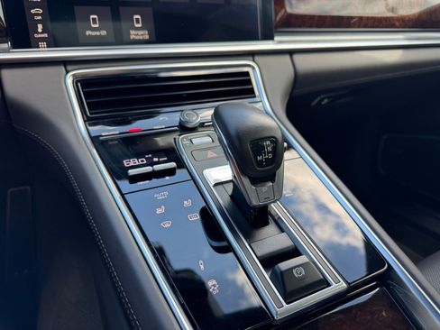 Used 2018 Porsche Panamera 4S Executive w/ Sport Chrono Package image 23