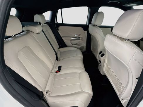 Certified 2026 Mercedes-Benz GLA 250 image 21
