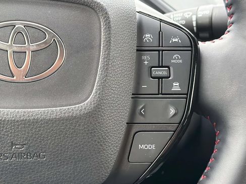 Used 2023 Toyota Prius Prime FWD image 13