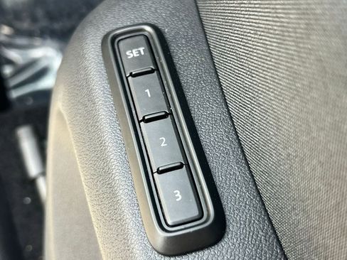 New 2026 Volkswagen Tiguan SEL R-Line AWD/4WD image 14