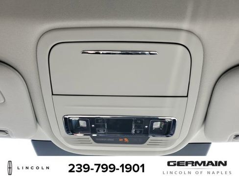 New 2026 Lincoln Aviator 2WD image 32