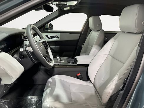 New 2026 Land Rover Range Rover Velar Dynamic SE image 9