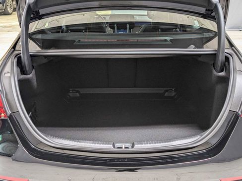 Used 2025 Mercedes-Benz C 300 4MATIC Sedan image 18