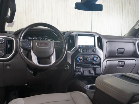 Used 2020 GMC Sierra 1500 SLT AWD/4WD image 11