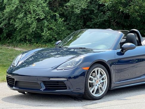 Certified 2019 Porsche 718 Boxster RWD image 15