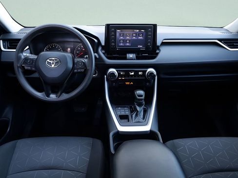 Certified 2020 Toyota RAV4 XLE w/ All Weather Liner Package image 27