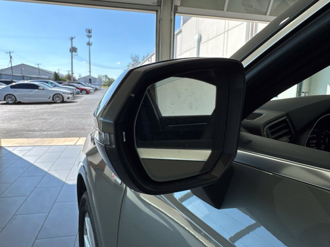 Certified 2025 Audi Q3 2.0T Premium w/ Convenience Package AWD/4WD image 13