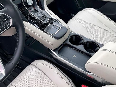 Certified 2025 Acura RDX SH-AWD w/ Advance Package image 17
