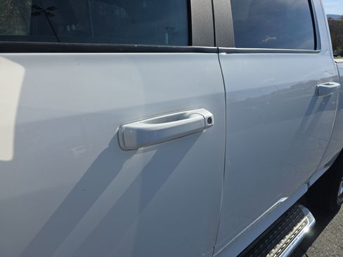 Used 2021 RAM 2500 Big Horn image 12