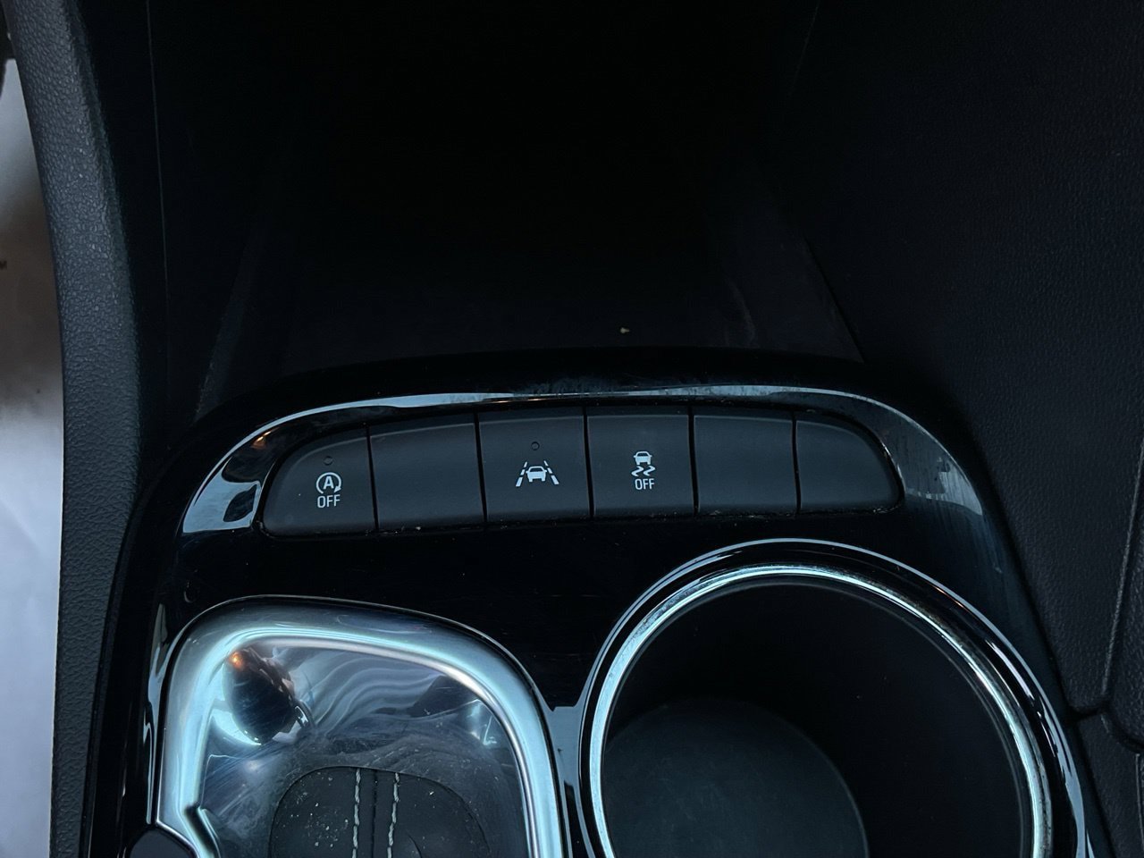 Used 2025 Buick Encore GX Preferred FWD image 22