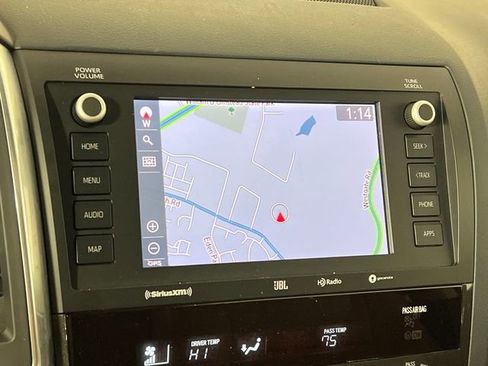 Used 2021 Toyota Sequoia Platinum image 36