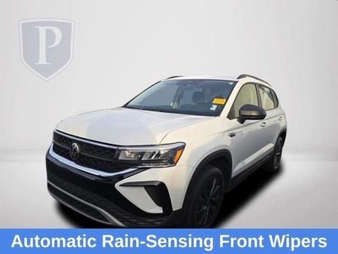 Used 2023 Volkswagen Taos S w/ Driver Assistance Package image 10