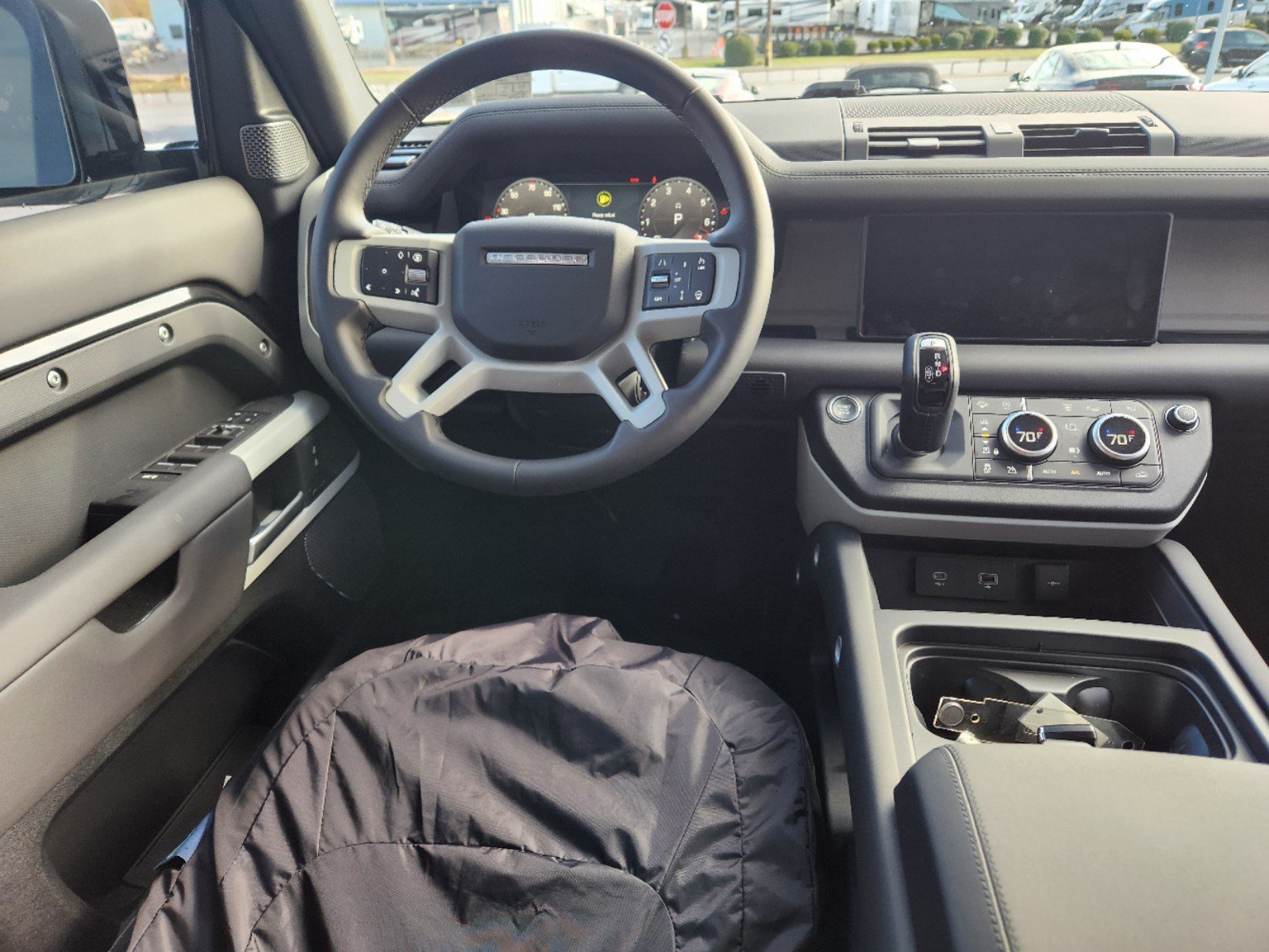 Used 2024 Land Rover Defender 110 S AWD/4WD image 12