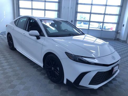 Certified 2025 Toyota Camry SE image 35