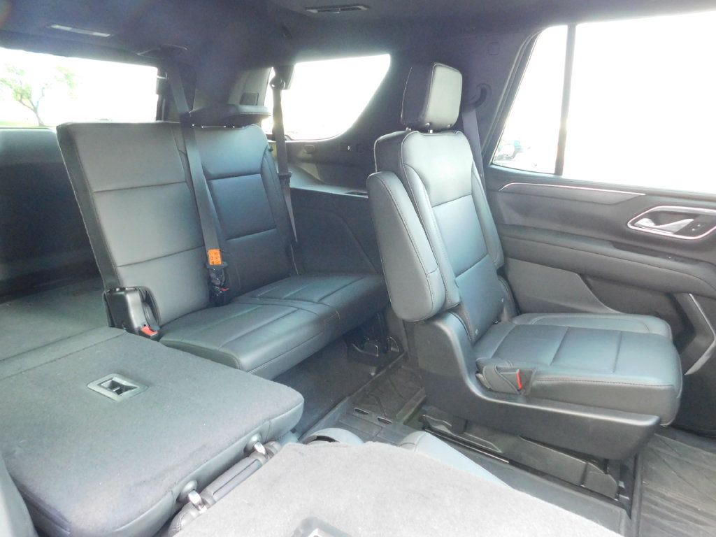 Used 2024 Chevrolet Tahoe LT w/ Luxury Package AWD/4WD image 5