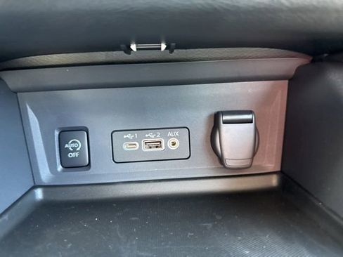 New 2025 Nissan Sentra SV w/ All-Weather Package image 15