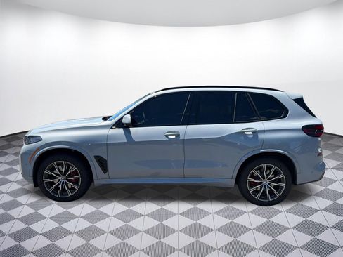 Certified 2026 BMW X5 xDrive40i w/ Executive Package AWD/4WD image 2
