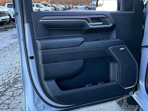 Used 2024 Chevrolet Silverado 1500 LT Trail Boss w/ Convenience Package II image 21