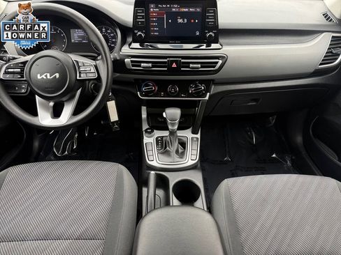 Certified 2023 Kia Seltos LX AWD/4WD image 10