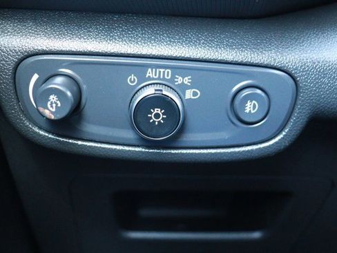 Used 2023 Chevrolet TrailBlazer LT image 23