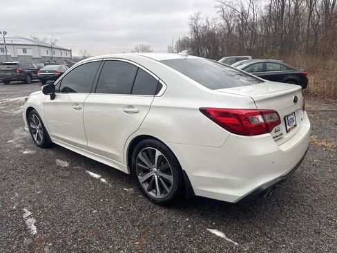 Used 2018 Subaru Legacy 2.5i Limited image 7