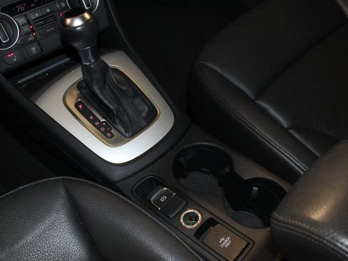 Used 2018 Audi Q3 2.0T Premium image 29