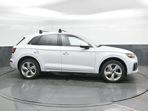 Used 2023 Audi Q5 2.0T Premium Plus AWD/4WD image 3