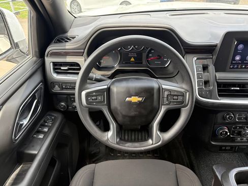 Used 2023 Chevrolet Tahoe 2WD w/ Remote Keyless Entry Package image 29