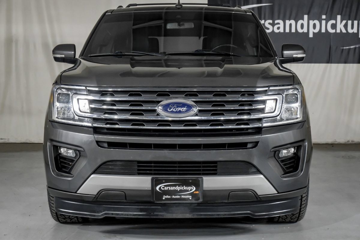 Used 2021 Ford Expedition XLT RWD image 3