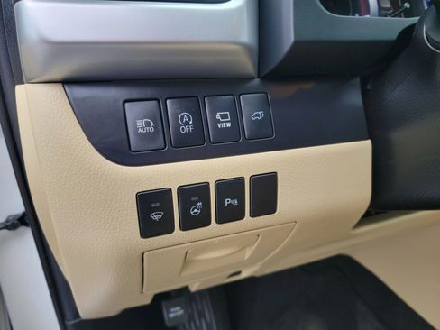 Used 2019 Toyota Highlander Limited Platinum image 20