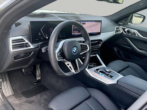 Used 2025 BMW i4 eDrive40 RWD image 17