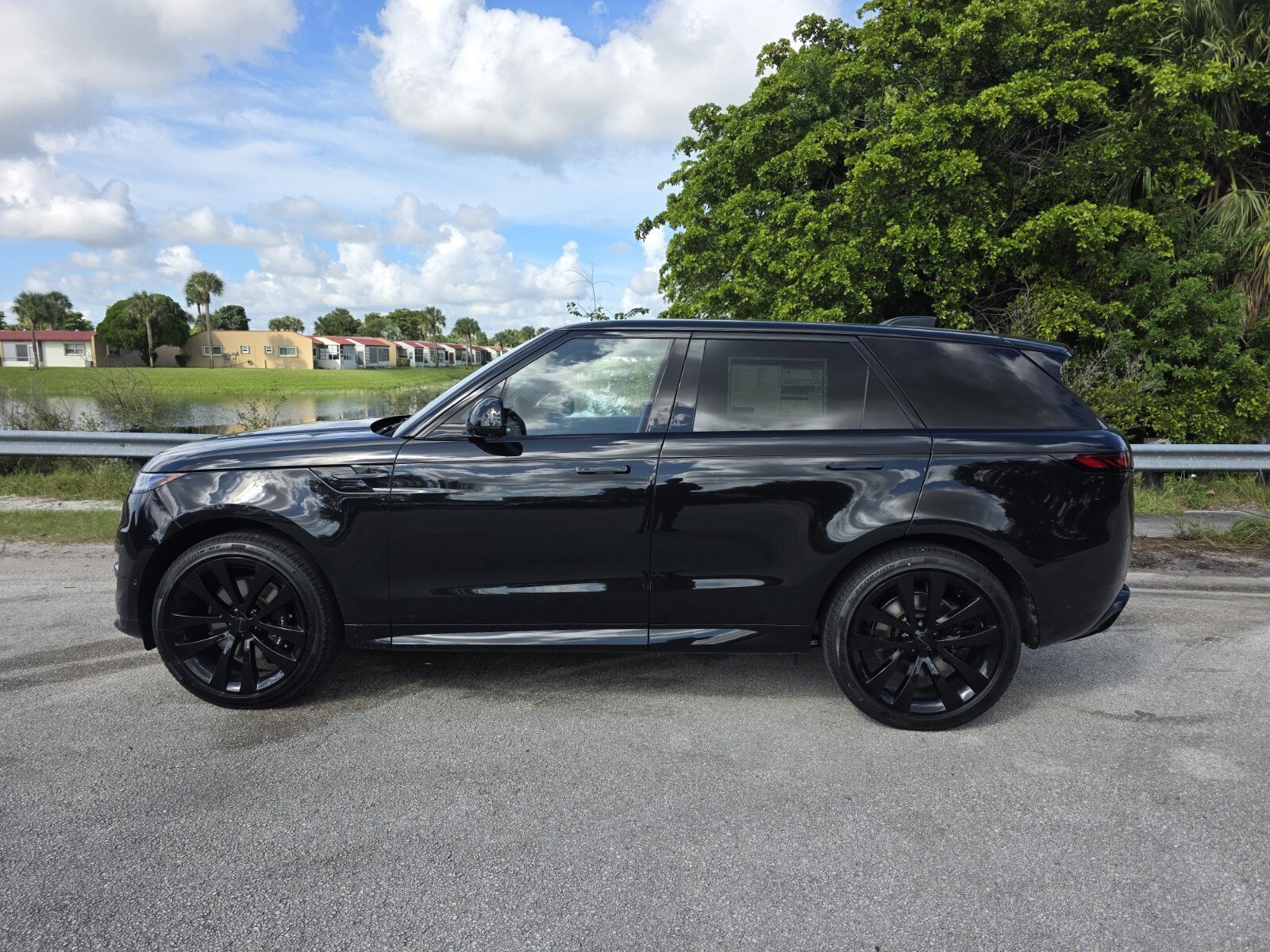 New 2027 Land Rover Range Rover Sport Twenty Edition AWD/4WD image 7