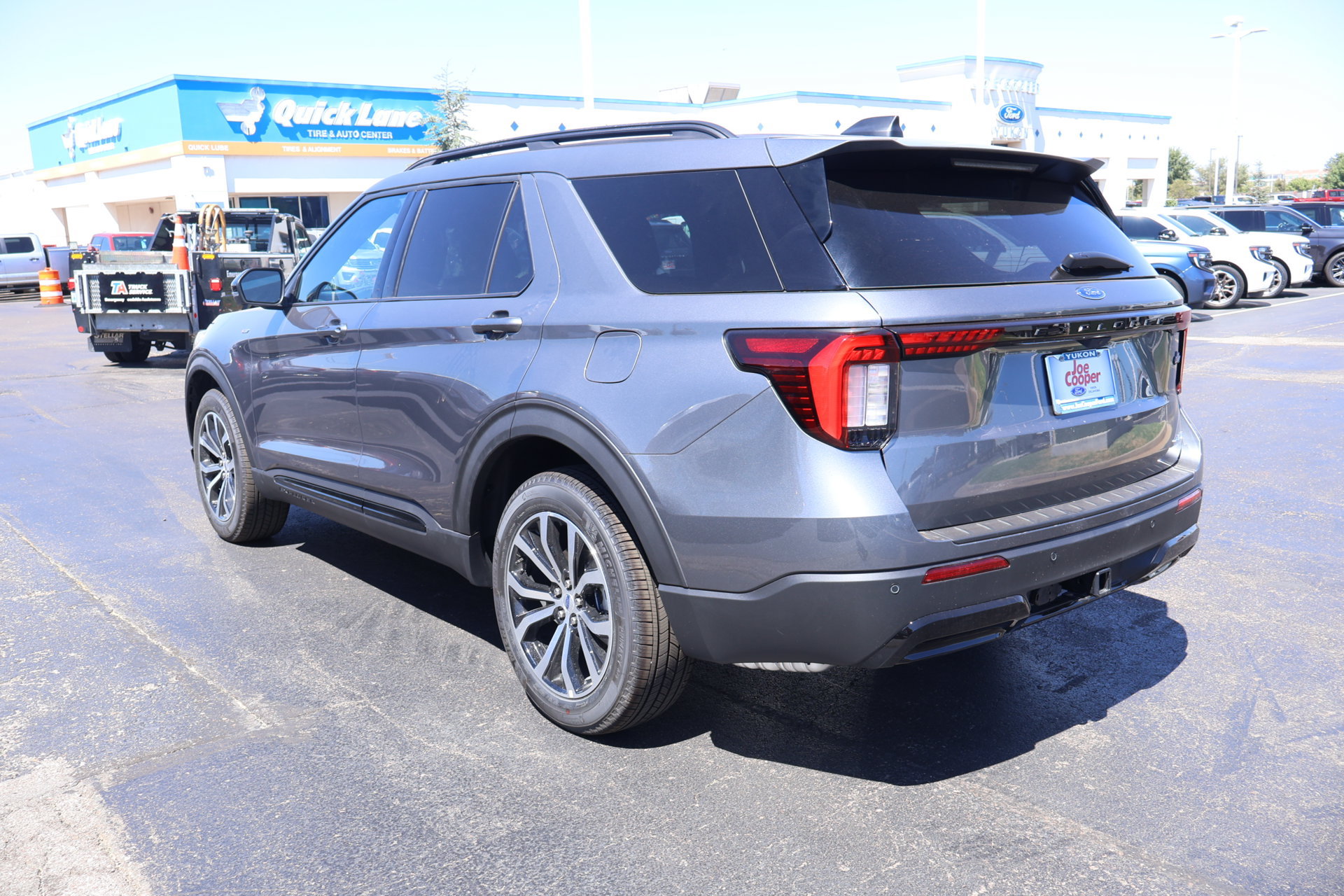 New 2026 Ford Explorer ST-Line AWD/4WD image 24
