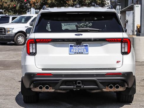 Certified 2025 Ford Explorer ST w/ Sun And Sound Package AWD/4WD image 8