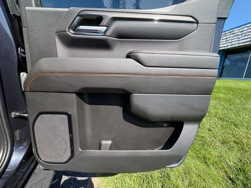 Used 2022 GMC Sierra 1500 AT4 image 37
