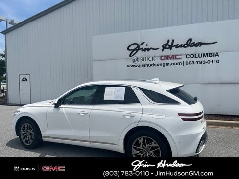 Used 2023 Genesis GV70 2.5T w/ Advanced Package AWD/4WD image 2