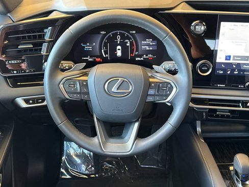 Certified 2025 Lexus RX 350 FWD w/ Technology Package image 16