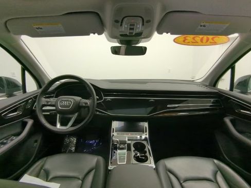 Used 2023 Audi Q7 3.0T Premium Plus w/ Premium Plus Package AWD/4WD image 22