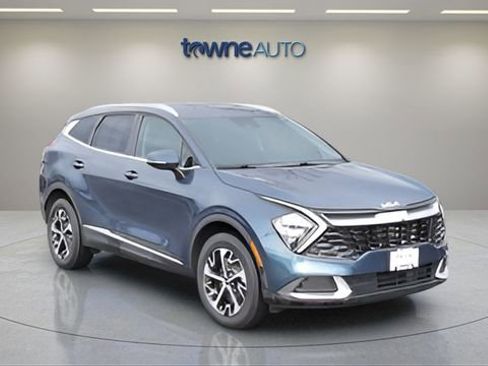 Used 2023 Kia Sportage EX image 9